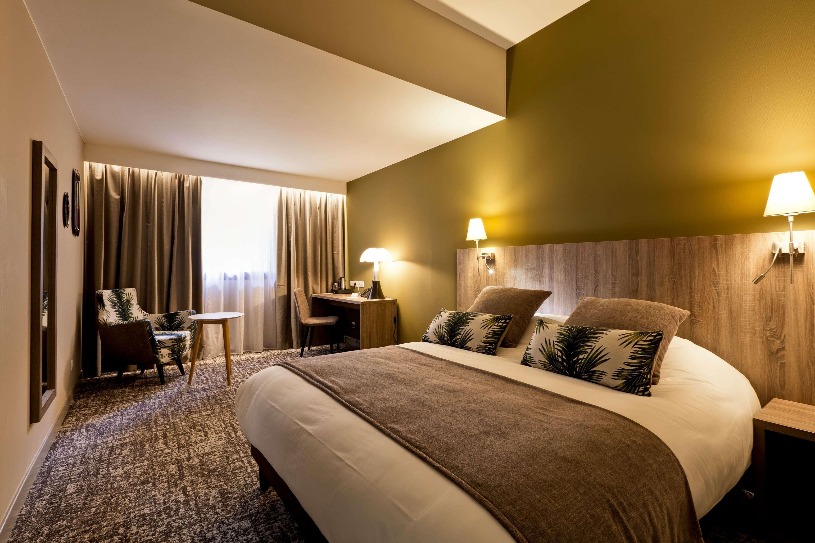 Best Western Crequi Lyon Part Dieu Exterior photo