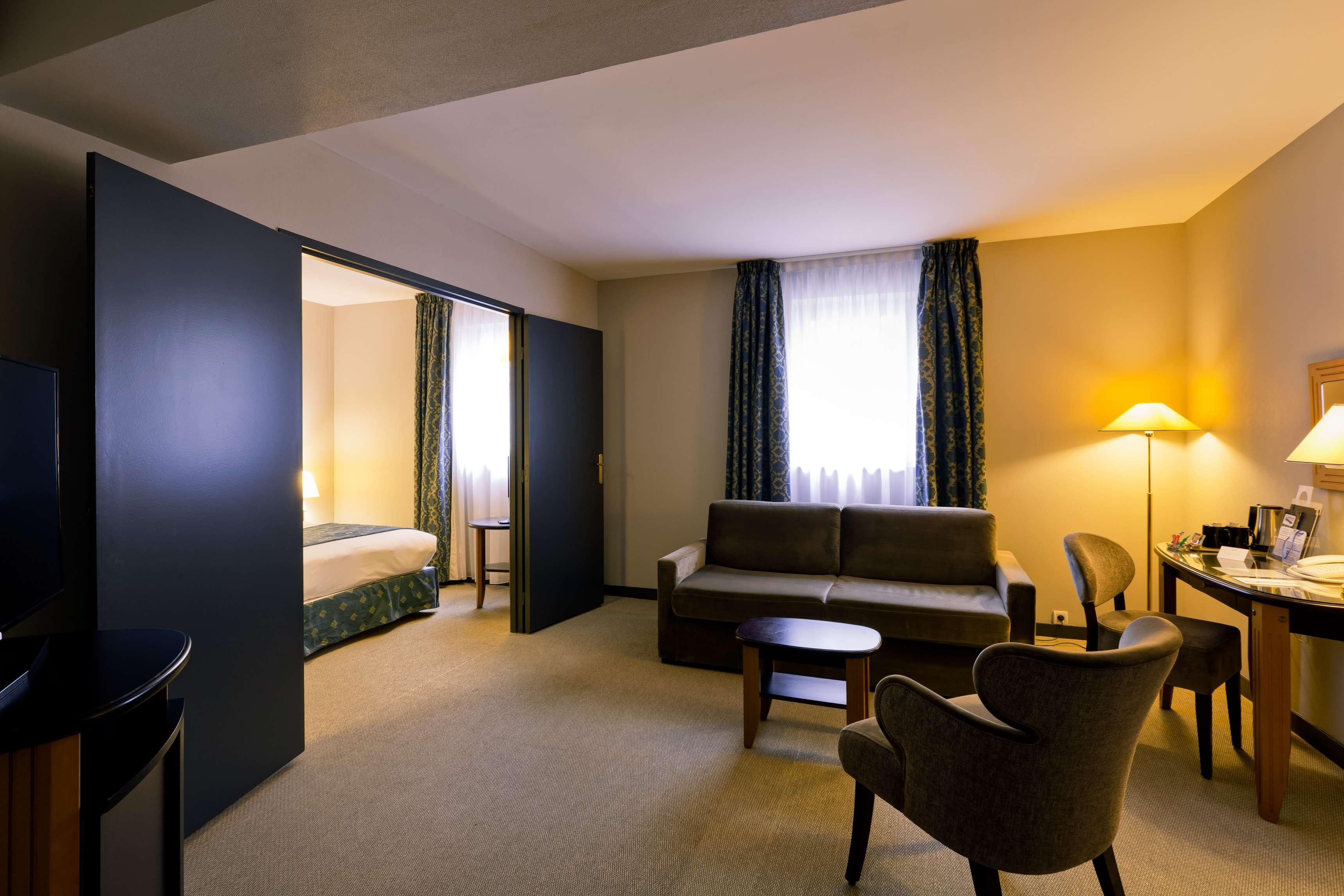 Best Western Crequi Lyon Part Dieu Exterior photo