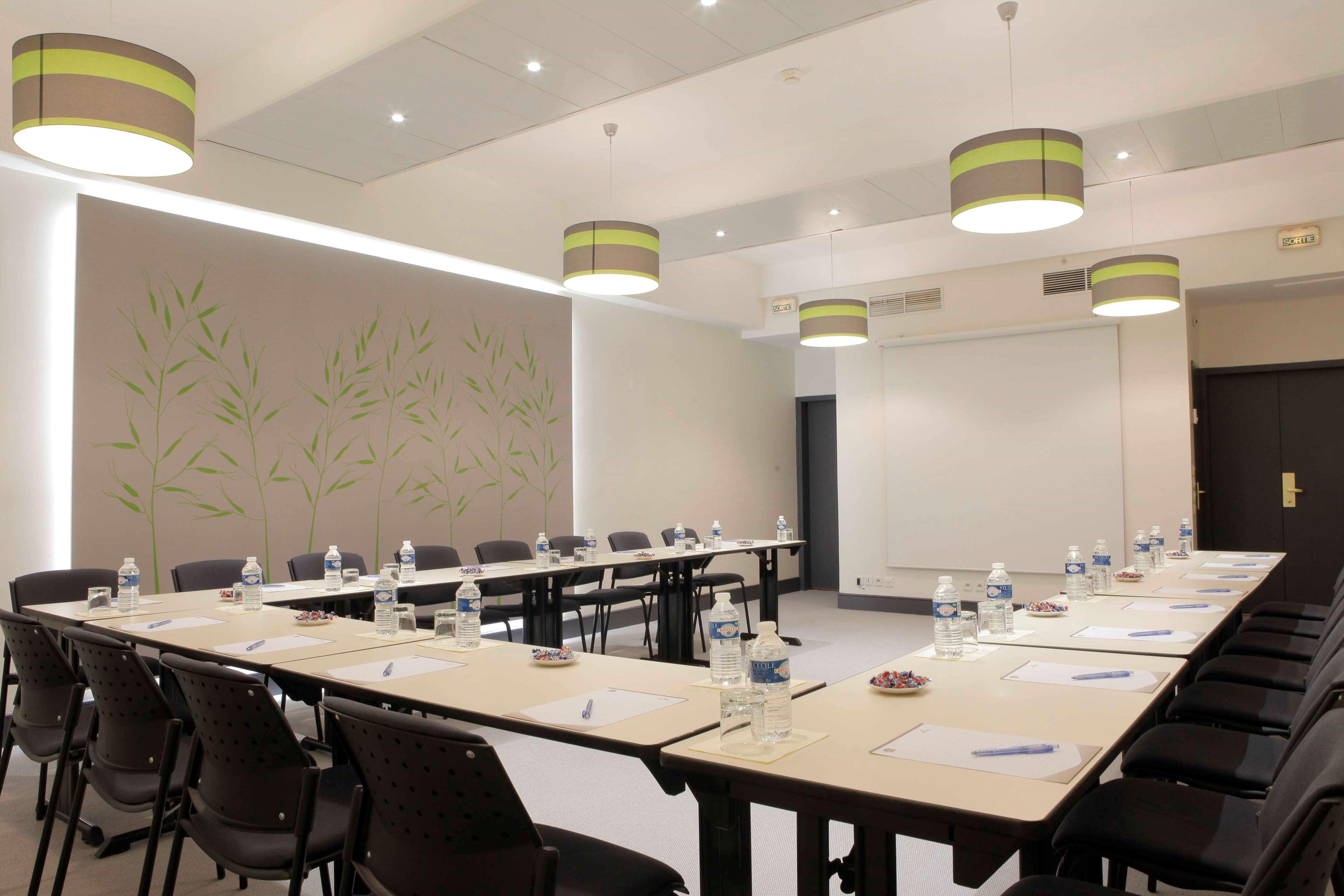 Best Western Crequi Lyon Part Dieu Exterior photo