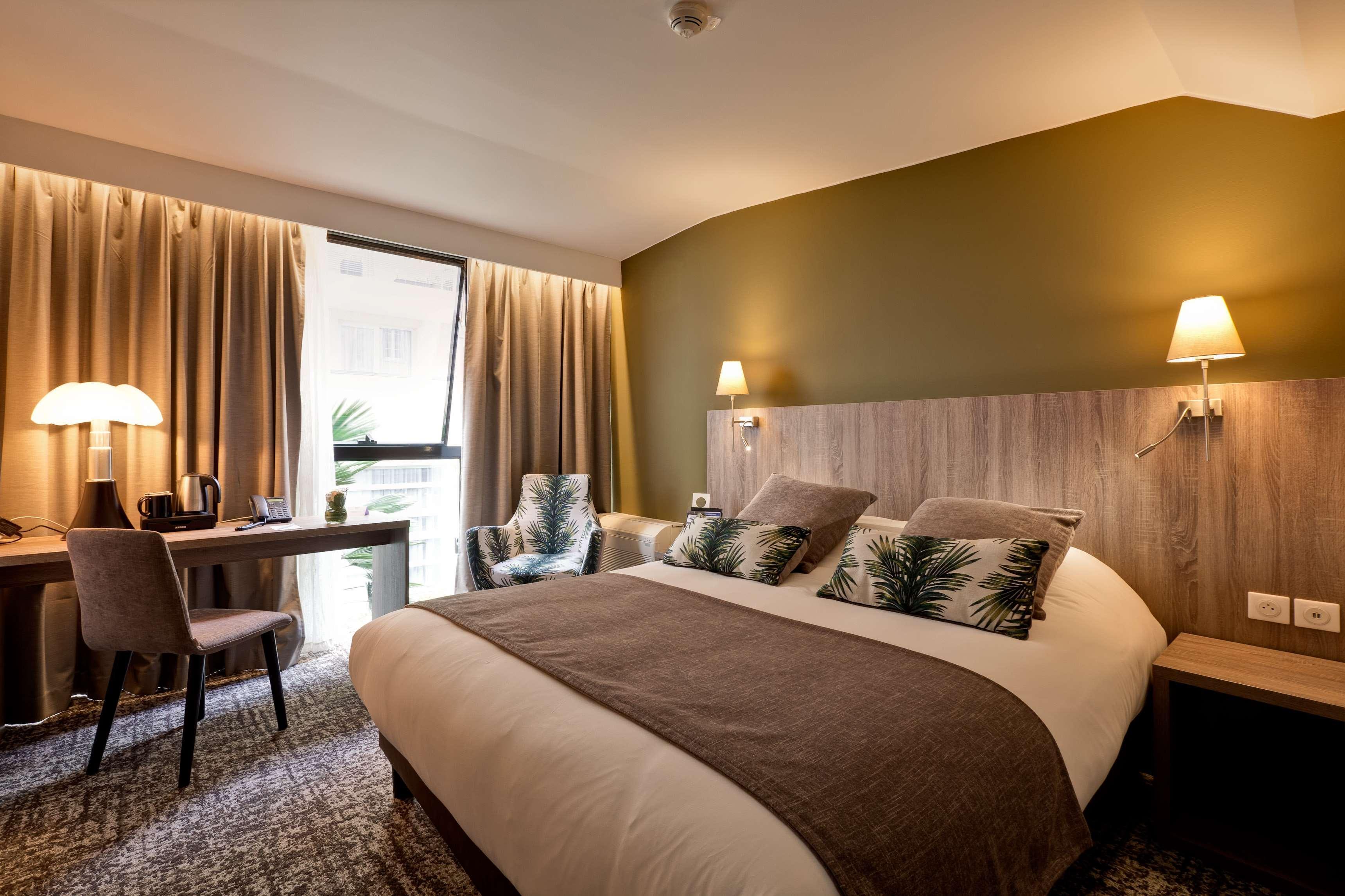 Best Western Crequi Lyon Part Dieu Exterior photo