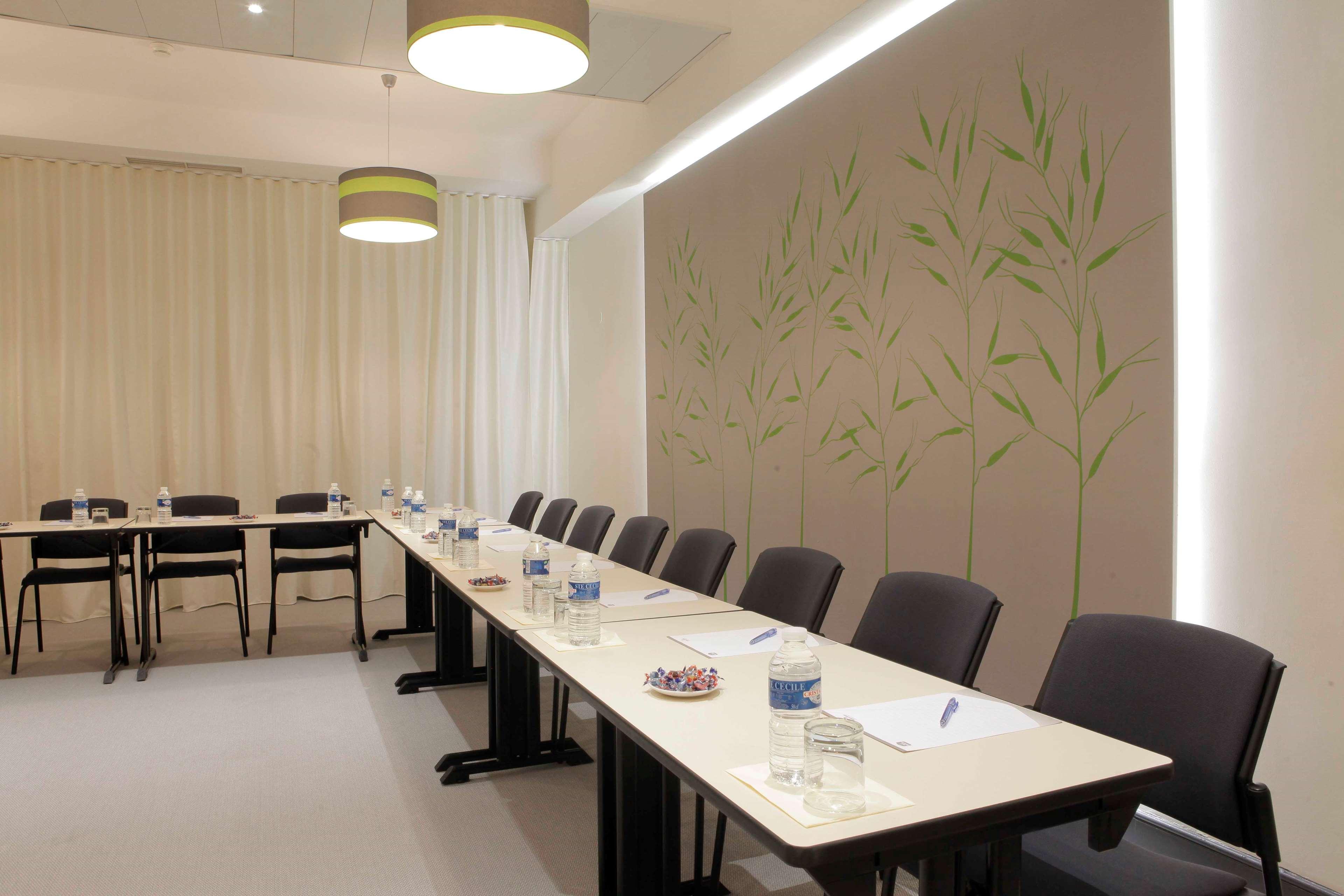 Best Western Crequi Lyon Part Dieu Exterior photo